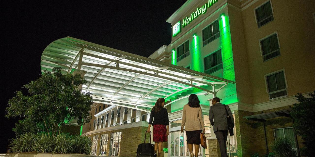 Holiday Inn - Long Island - Islip Arpt East By Ihg Holtsville Exterior photo